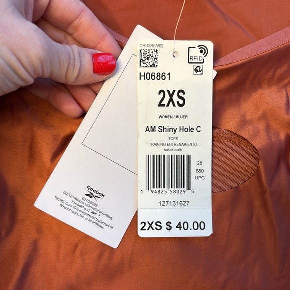 Core 10 Reebok Crop Top Cutout Shiny NWT Size XXS - Picture 6 of 8